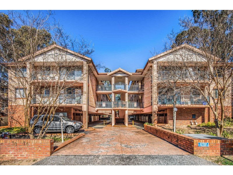 20/10-14 Calliope Street, Guildford NSW 2161