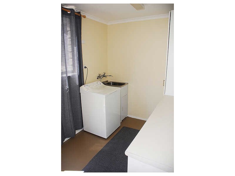 28b  Willmot Avenue, Toongabbie NSW 2146