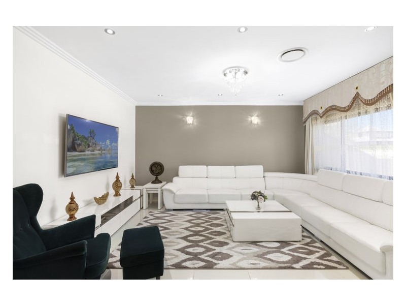 6 Holroyd Road, Merrylands NSW 2160