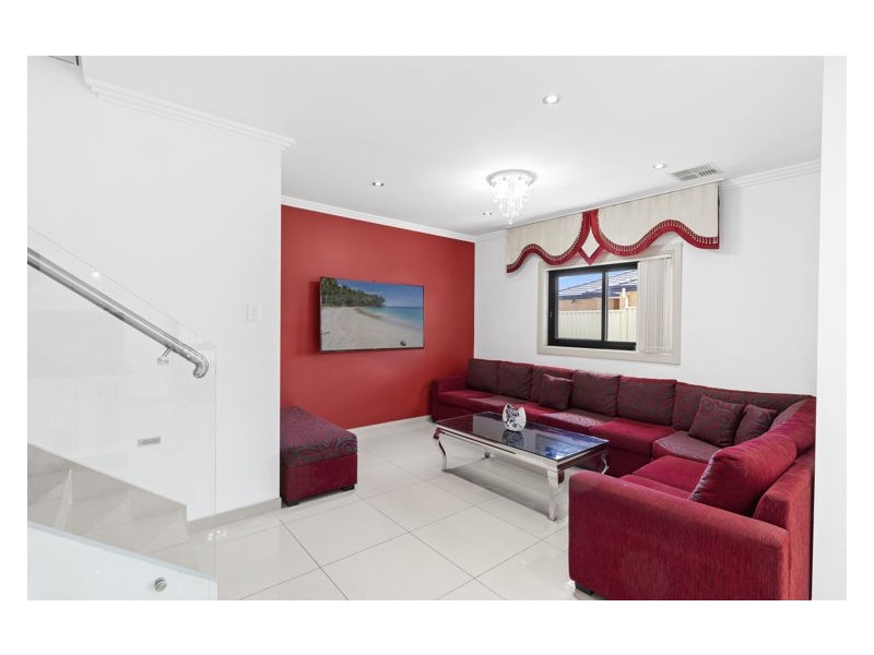 6 Holroyd Road, Merrylands NSW 2160