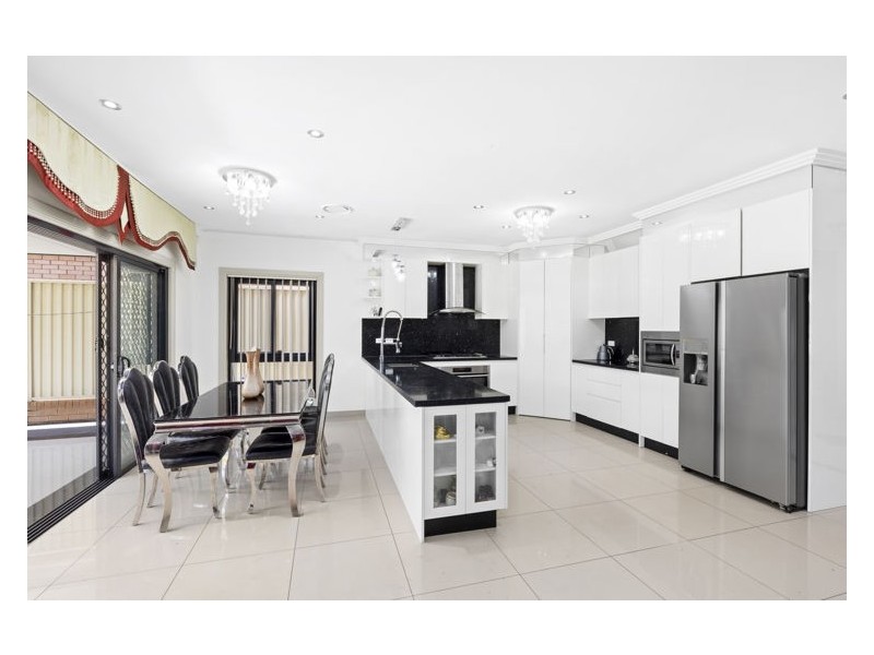 6 Holroyd Road, Merrylands NSW 2160