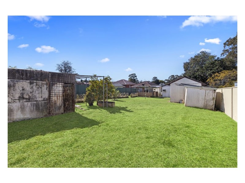 39 Taralga Street, Guildford NSW 2161