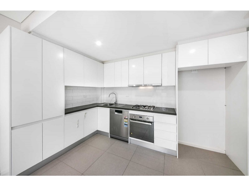 1/129  Dunmore Street, Wentworthville NSW 2145