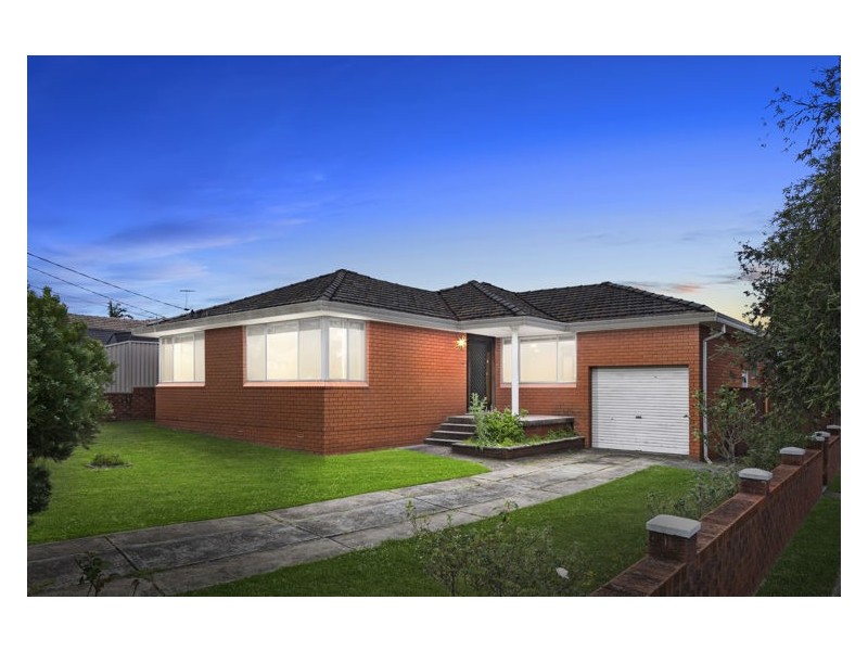 16 Yoogali Street, Merrylands NSW 2160