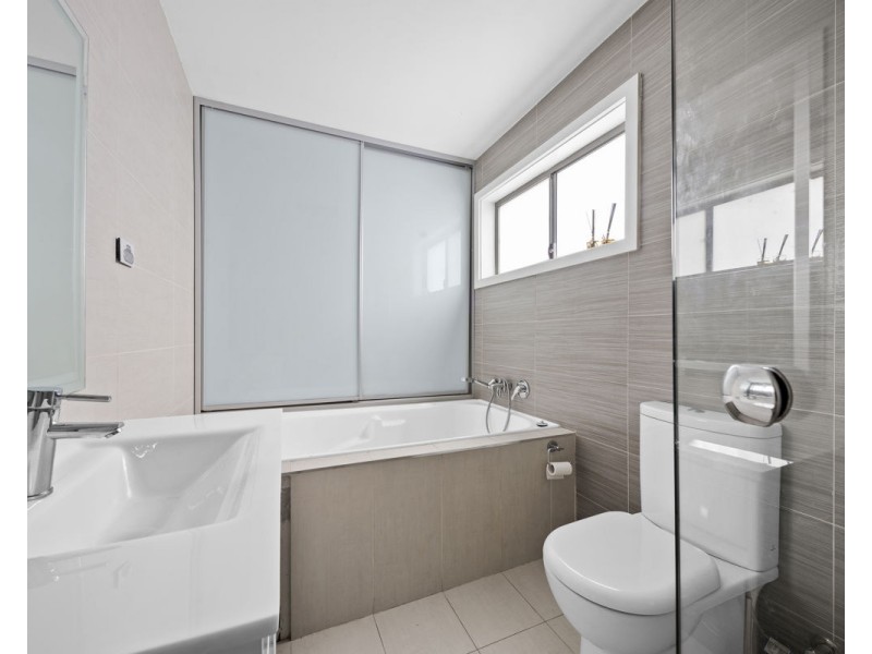 1 & 1a Bettina Street, Merrylands NSW 2160