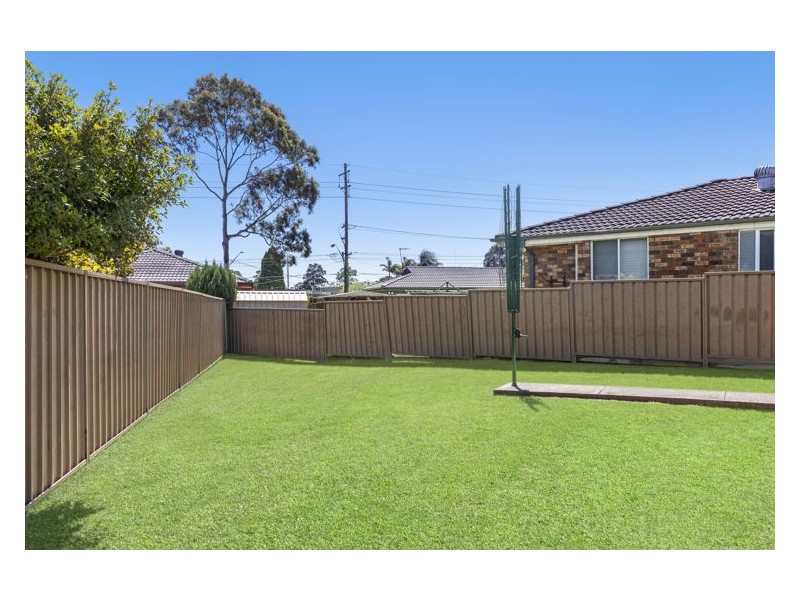 6 Brampton Place, Greystanes NSW 2145