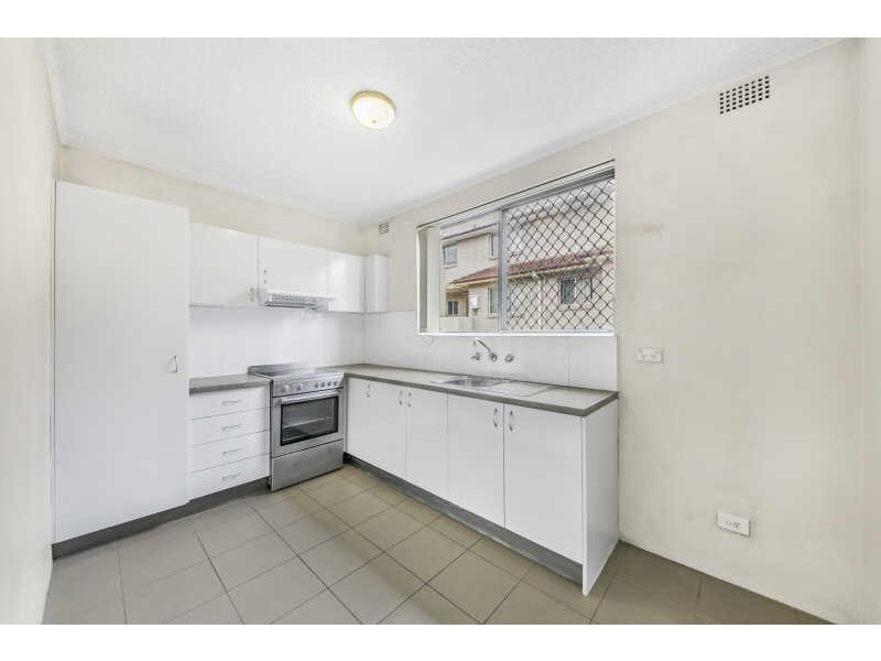 6/480 Merrylands Road, Merrylands West NSW 2160