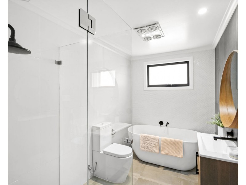 11 Thomas Street, Merrylands NSW 2160