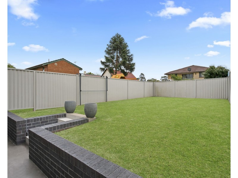 11 Thomas Street, Merrylands NSW 2160