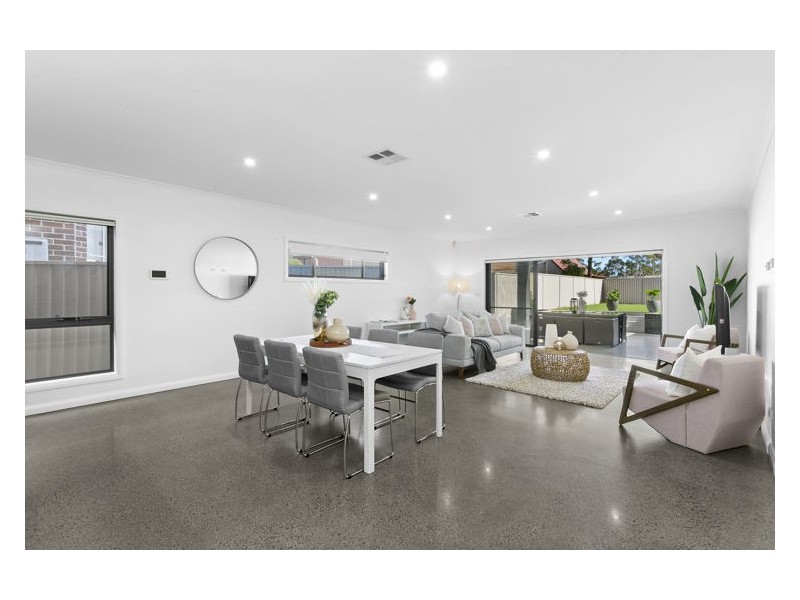 11 Thomas Street, Merrylands NSW 2160