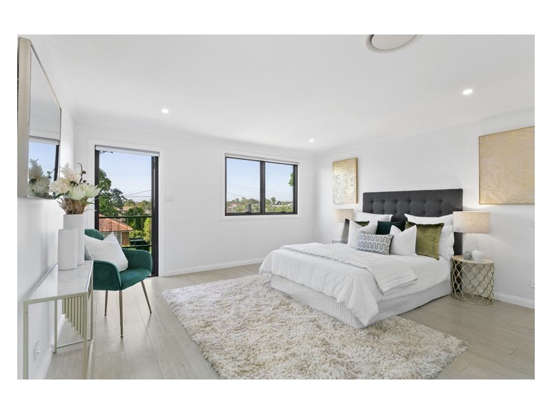 11 Thomas Street, Merrylands NSW 2160