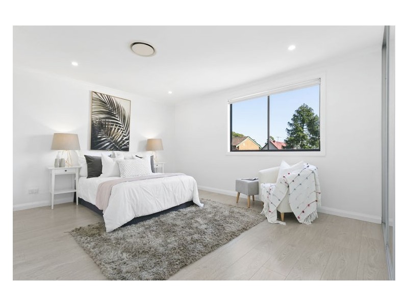 11 Thomas Street, Merrylands NSW 2160