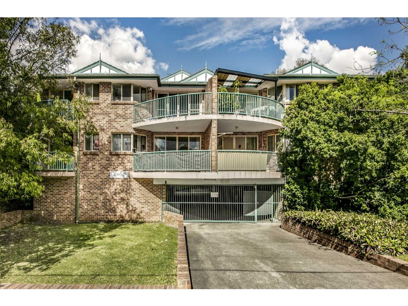 2/6-8 Birmingham Street, Merrylands NSW 2160