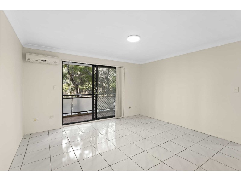 2/43-47 Newman Street, Merrylands NSW 2160