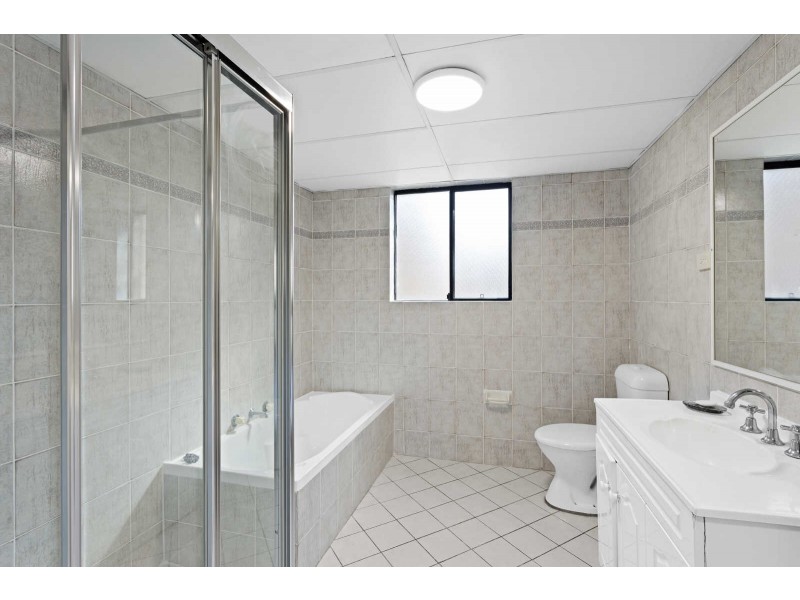 2/43-47 Newman Street, Merrylands NSW 2160