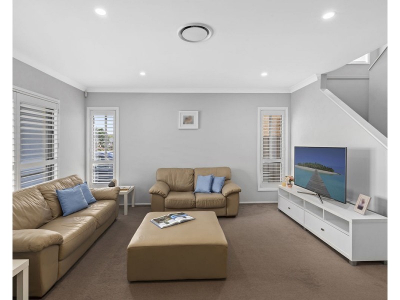 12 Grazier Circuit, Pemulwuy NSW 2145