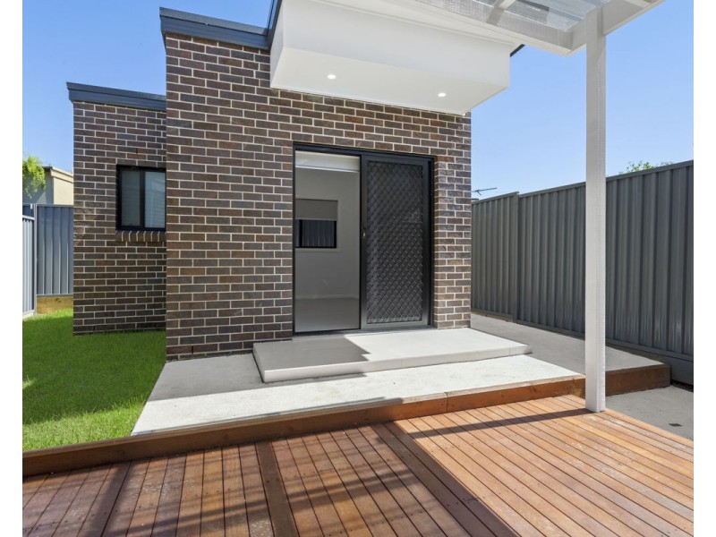 7 Waverley Street, Fairfield NSW 2165