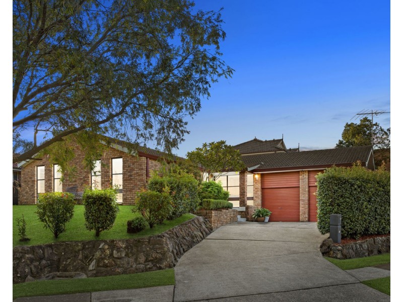 18 Rosewood Drive, Greystanes NSW 2145