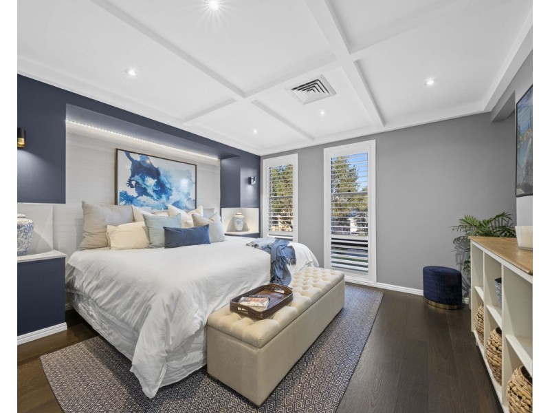 18 Rosewood Drive, Greystanes NSW 2145