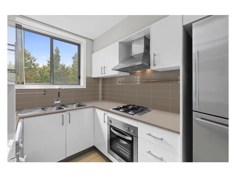 9/10 Water Street, Wentworthville NSW 2145