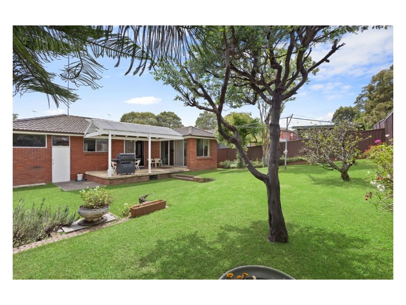 74 Bradman Street, Greystanes NSW 2145