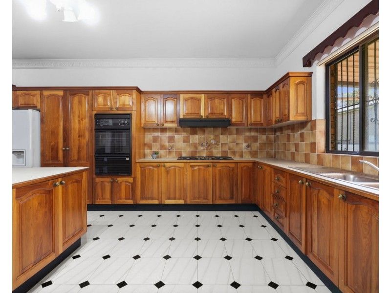 55 Cardigan Street, Guildford NSW 2161