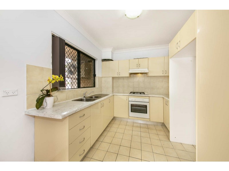 2/142-144 Station Street, Wentworthville NSW 2145