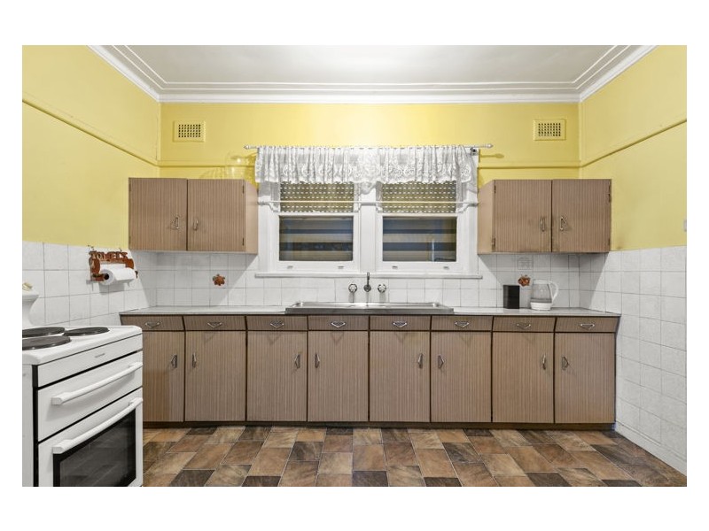 1 Cross Road, Merrylands NSW 2160