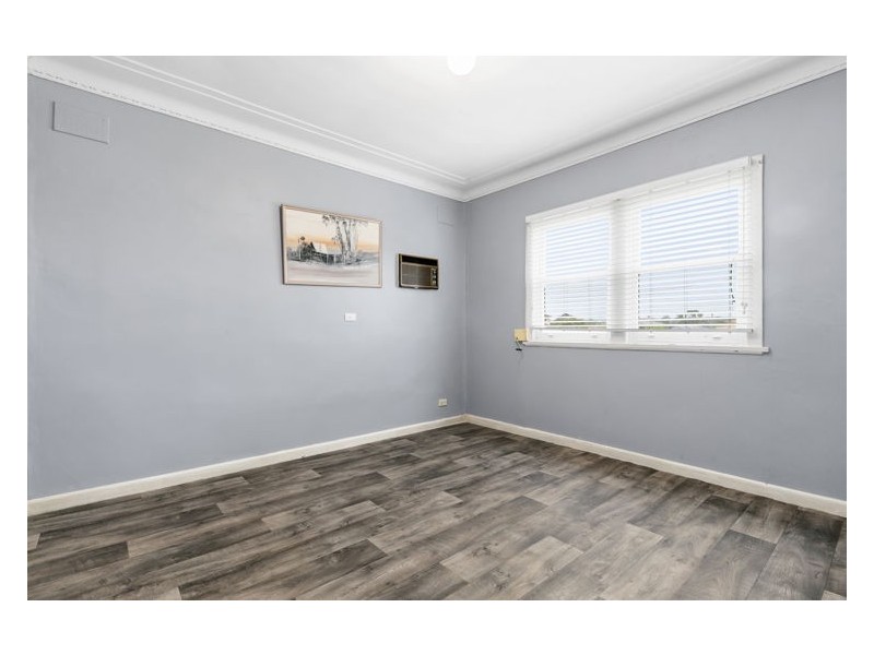 1 Cross Road, Merrylands NSW 2160