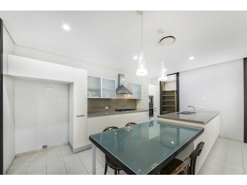 2 Crawley Street, Merrylands NSW 2160