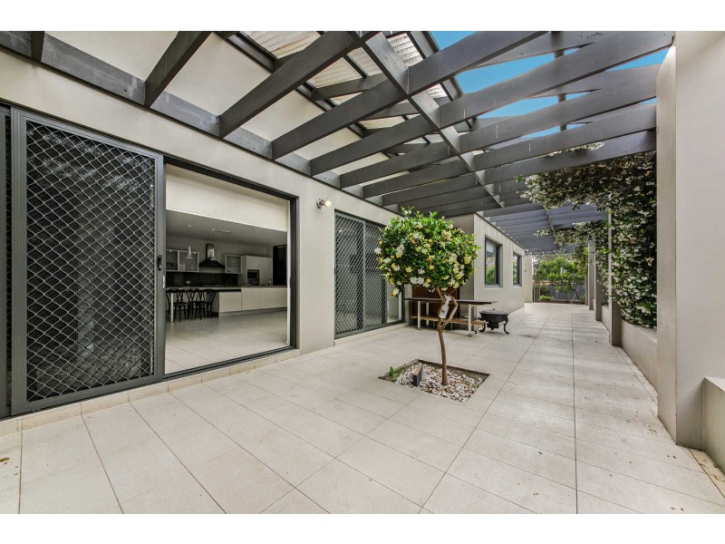 2 Crawley Street, Merrylands NSW 2160