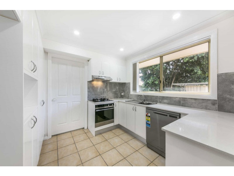 13/7 Wyena Road, Pendle Hill NSW 2145