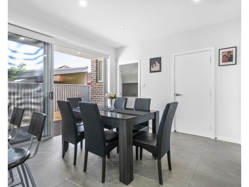 1 Royal Place, Greystanes NSW 2145