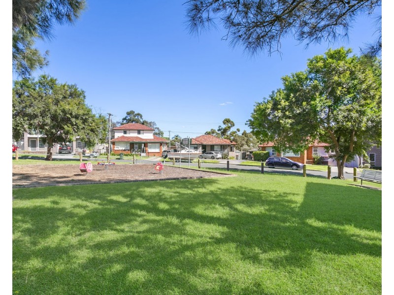 1 Royal Place, Greystanes NSW 2145