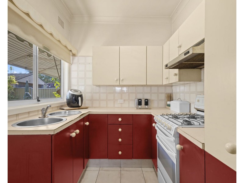 55 Berith Road, Greystanes NSW 2145