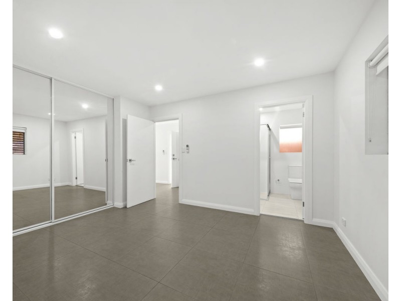 1 Dahlia Street, Greystanes NSW 2145