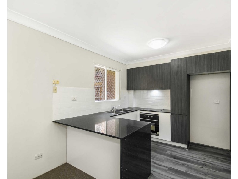 3/37-39 Memorial Avenue, Merrylands NSW 2160