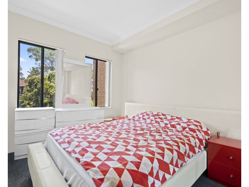 4/51-53 Cross Street, Guildford NSW 2161