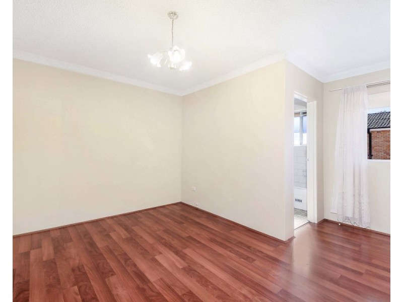 17/25 Cambridge Street, Merrylands NSW 2160