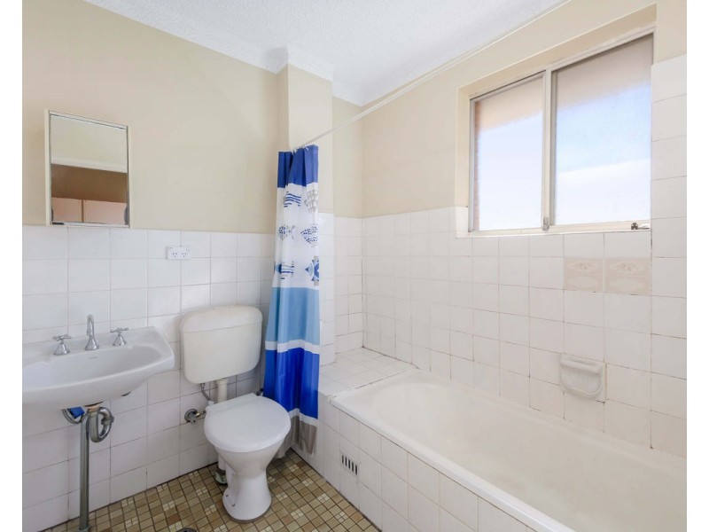 17/25 Cambridge Street, Merrylands NSW 2160