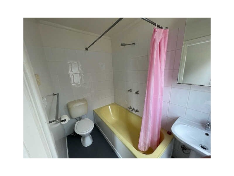 3/52  Gilba Road, Girraween NSW 2145