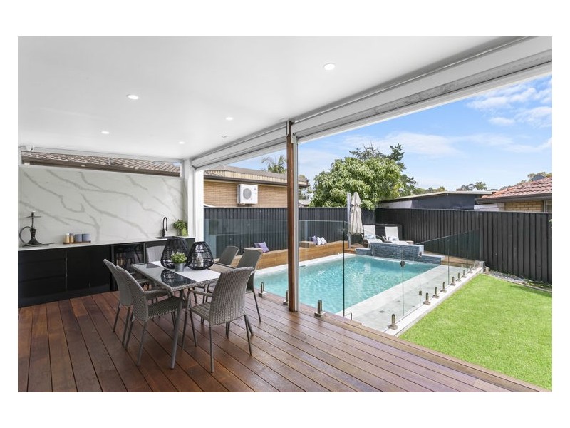 1 Pan Crescent, Greystanes NSW 2145