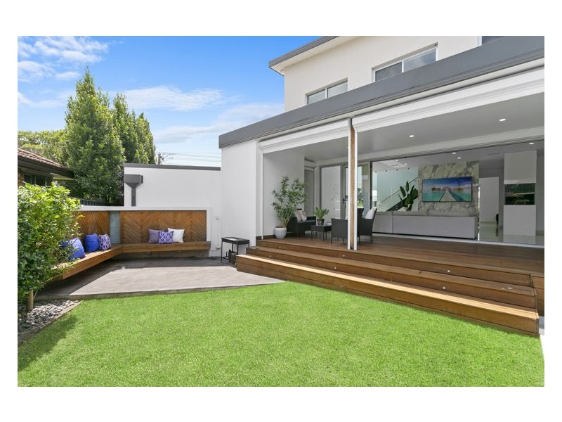 1 Pan Crescent, Greystanes NSW 2145