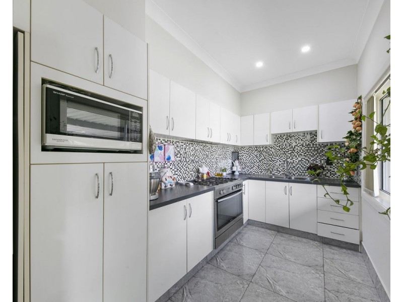 8 Heath Street, Granville NSW 2142