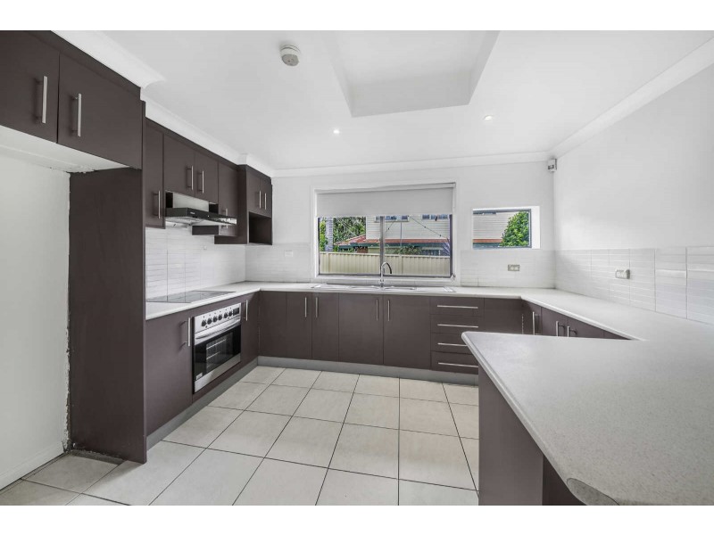 33 Alpha Road, Greystanes NSW 2145