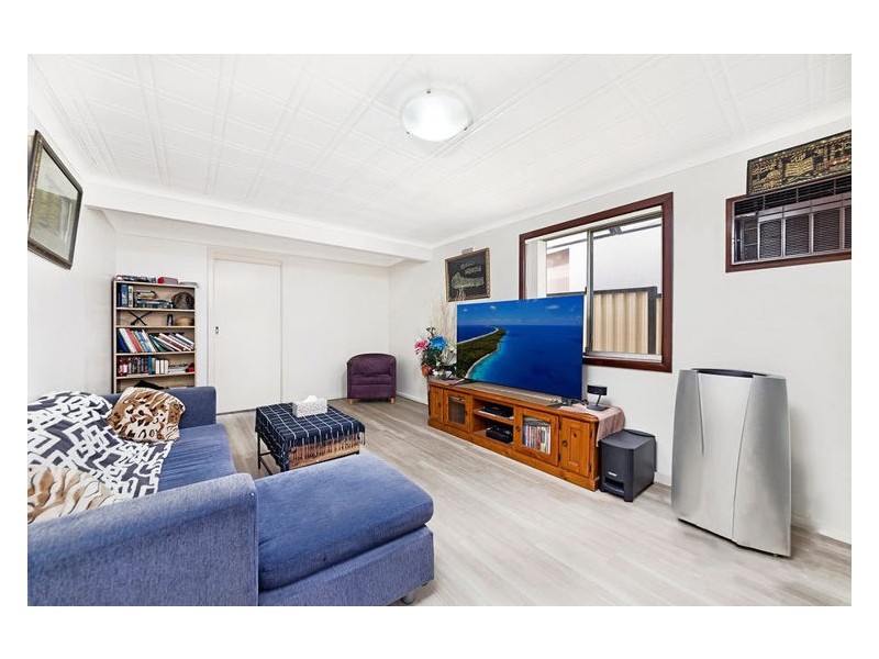 4 Warialda Street, Merrylands NSW 2160