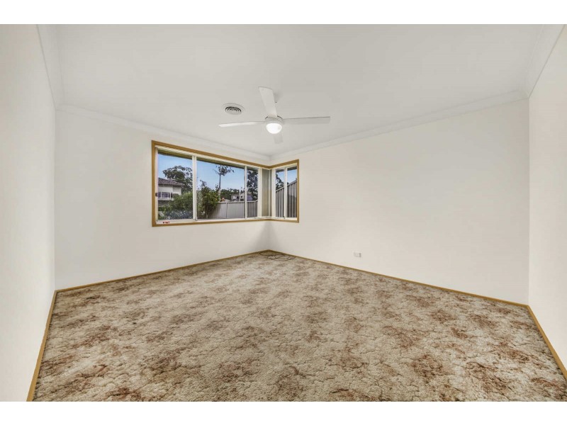 16 Yoogali Street, Merrylands NSW 2160