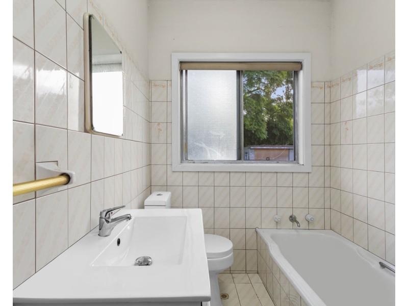 26 Vale Street, Woodpark NSW 2164