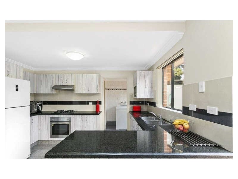 2/3a Wirralee Street, South Wentworthville NSW 2145