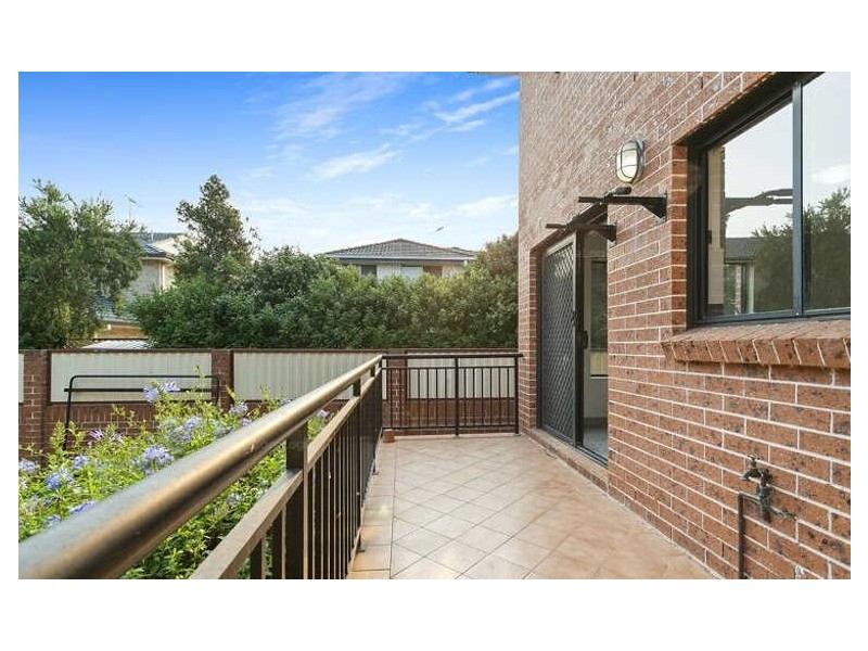 2/3a Wirralee Street, South Wentworthville NSW 2145